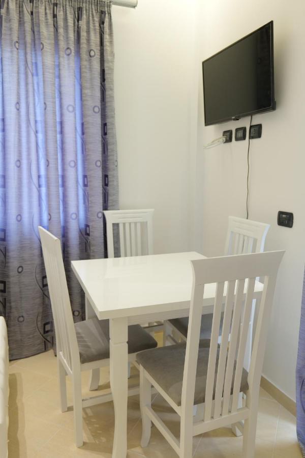 Hotel Dior Sarande Luaran gambar